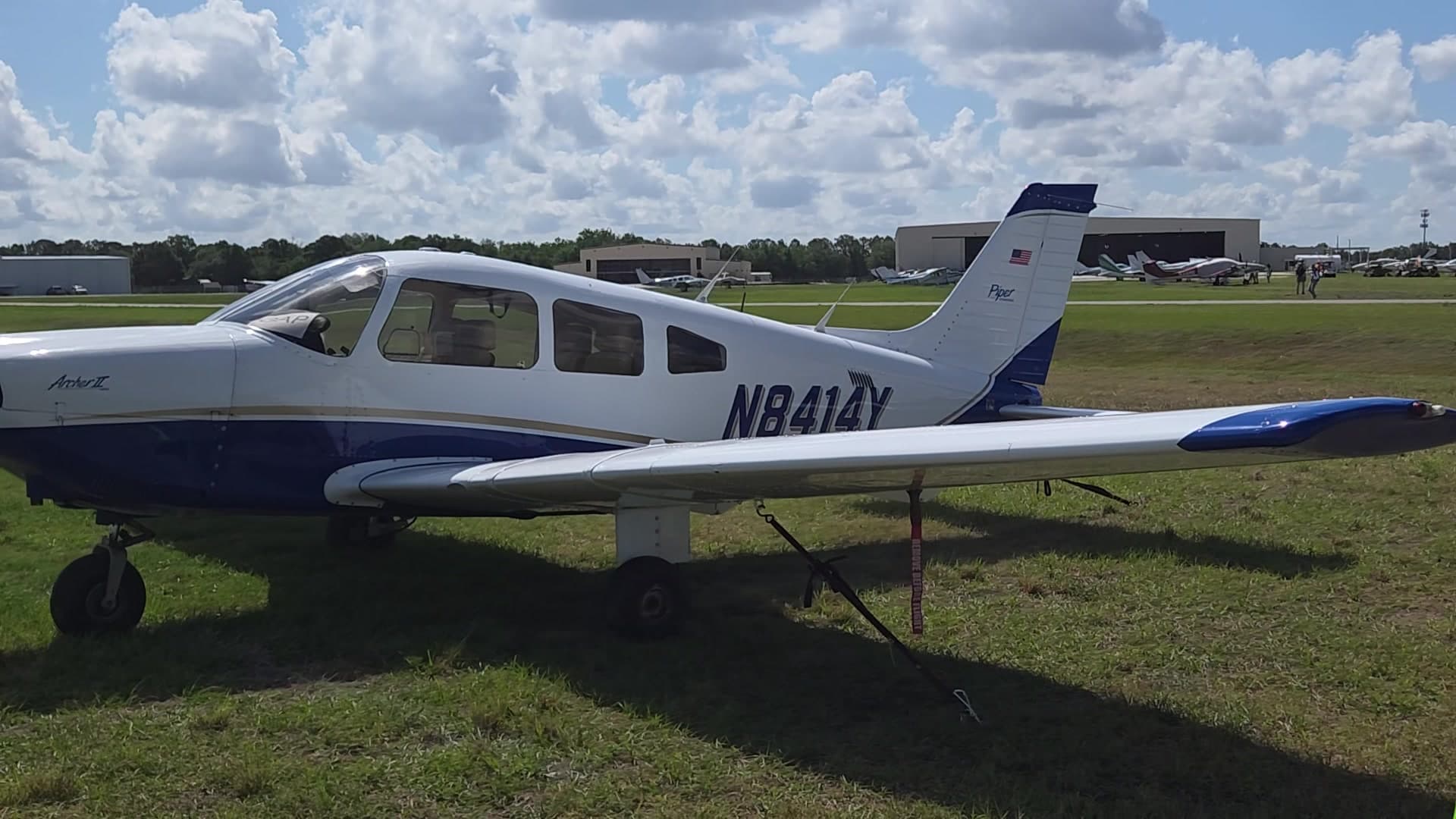 N8414Y - Piper PA-28 Archer II