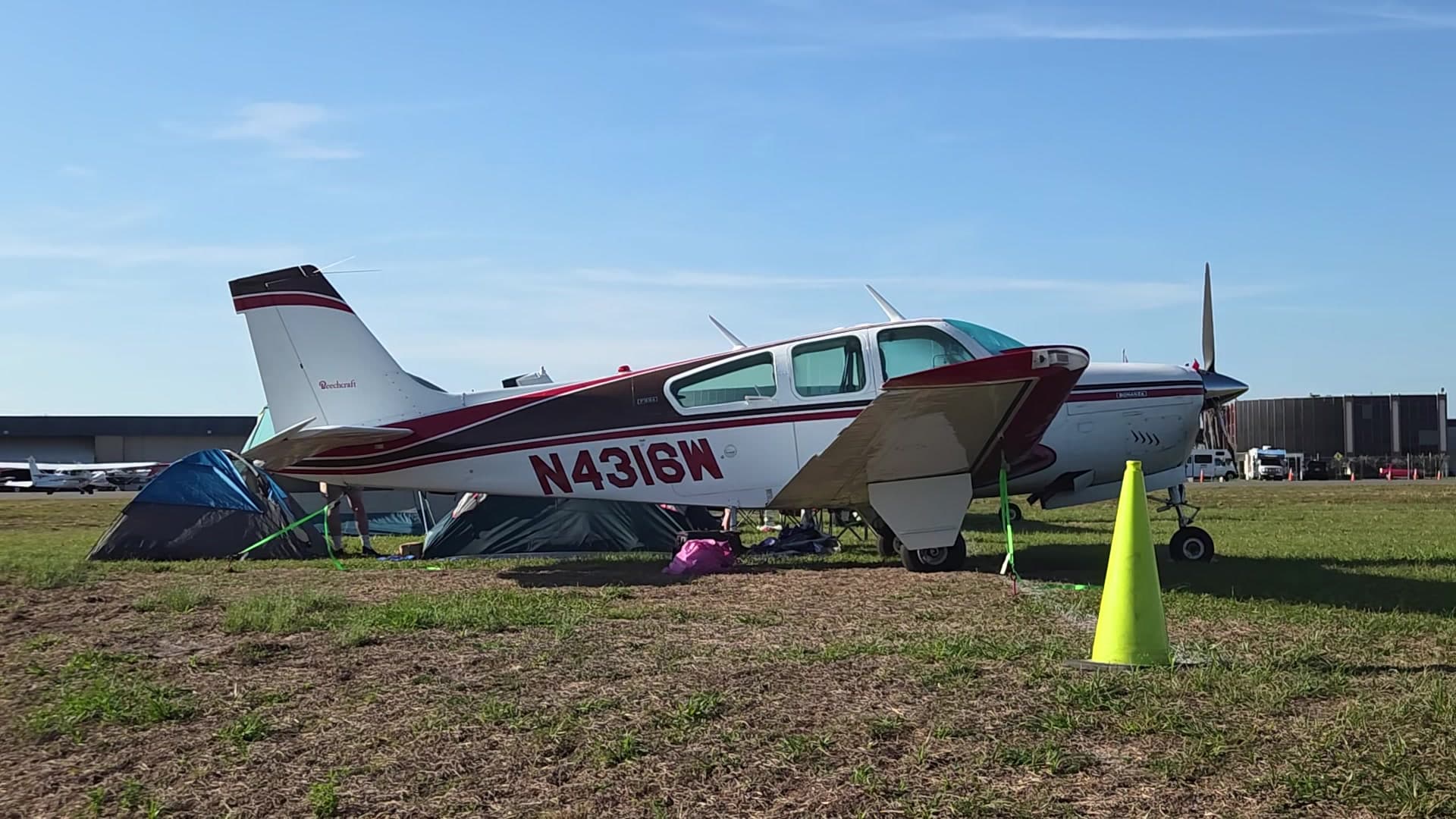 N4316W - Beechcraft F33A