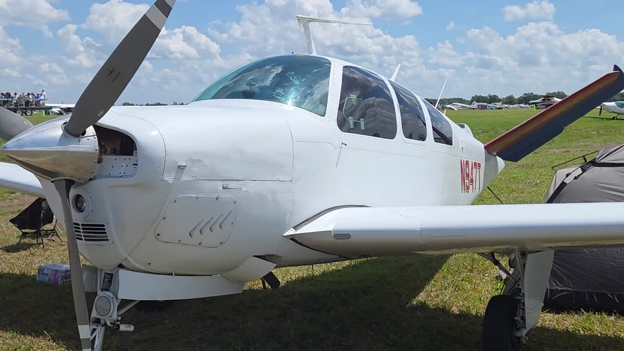 N9477T at KLAL