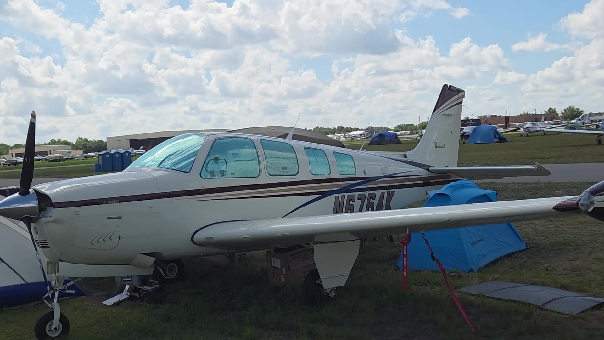 N6764K - Beechcraft Bonanza A36