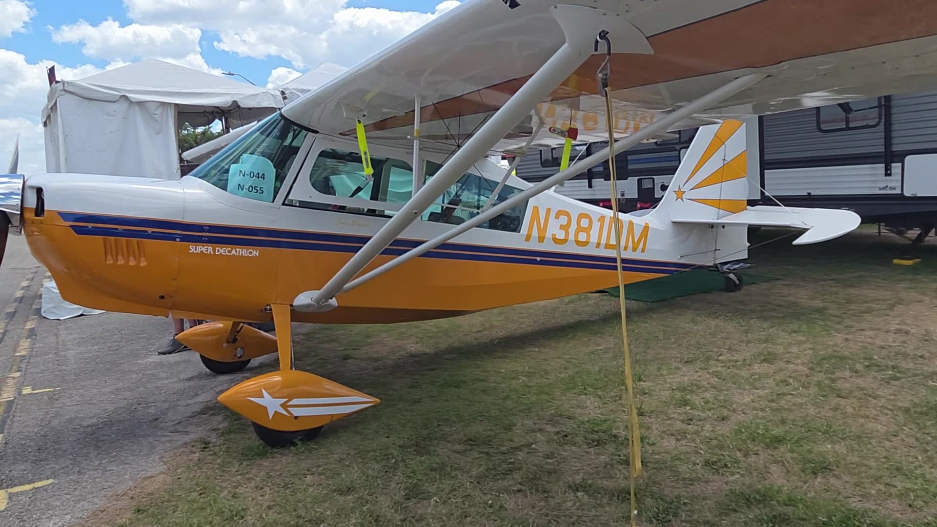 N381DM - American Champion Super Decathlon