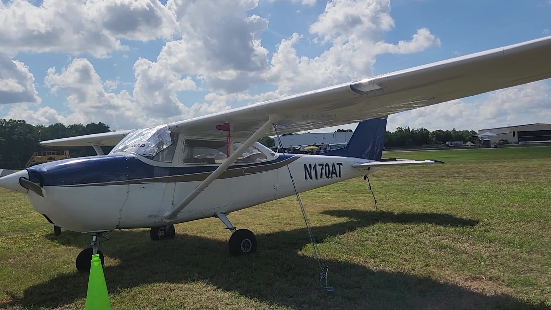 N170AT — Cessna 182 at Lakeland Linder Intl