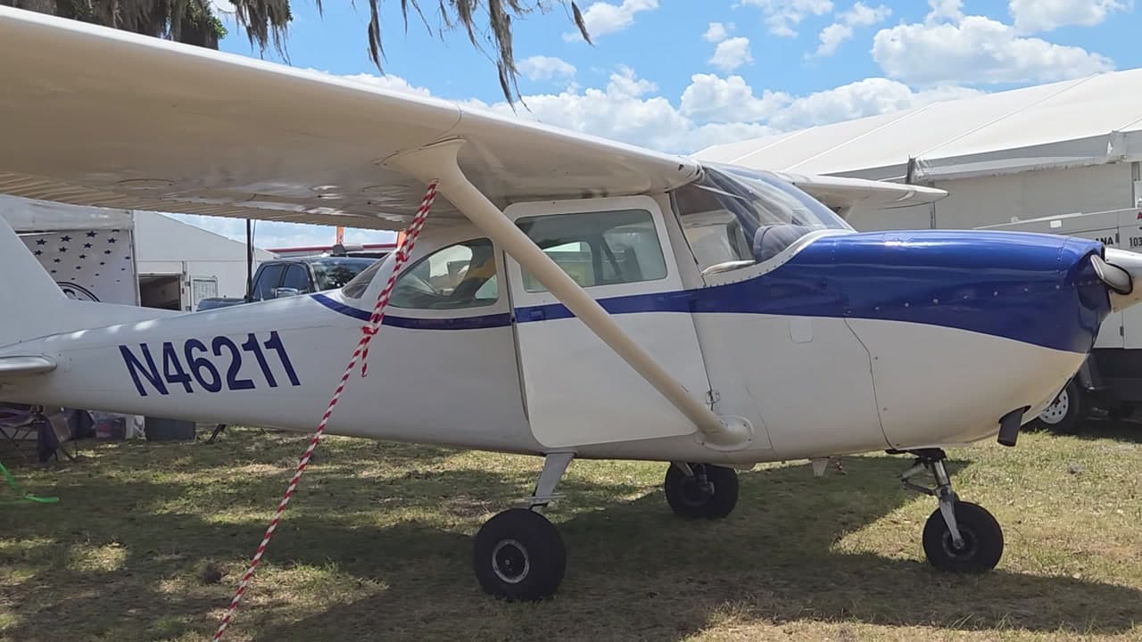N46211 at KLAL