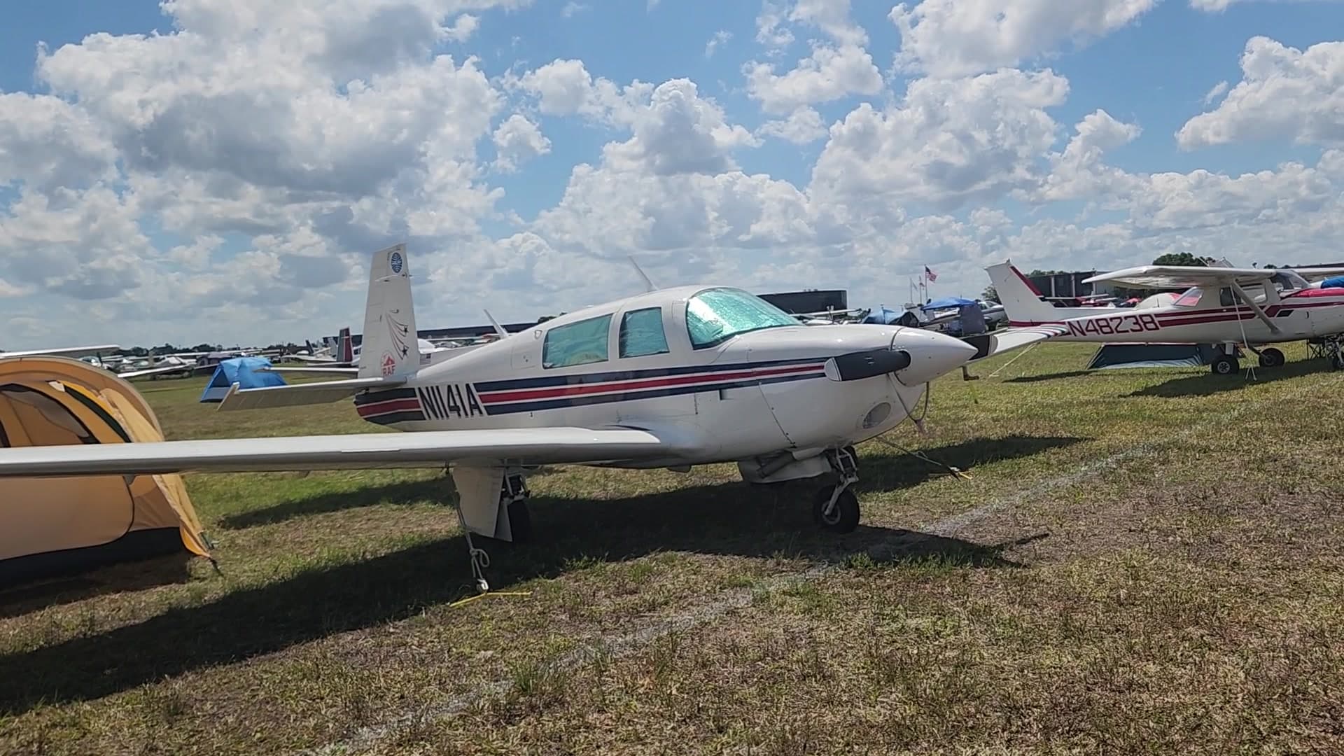 N1141A - Piper PA-24 Comanche