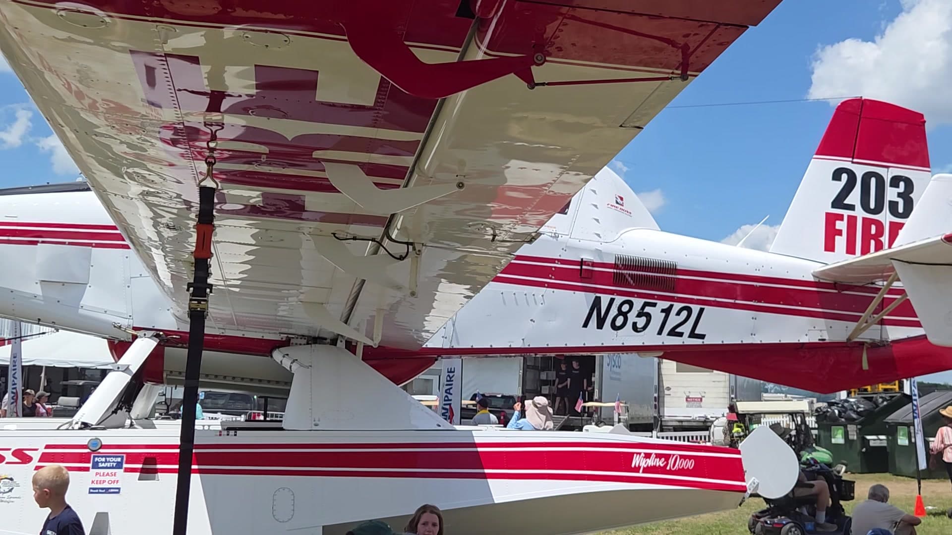 N8512L - Air Tractor AT-802 Fire Boss