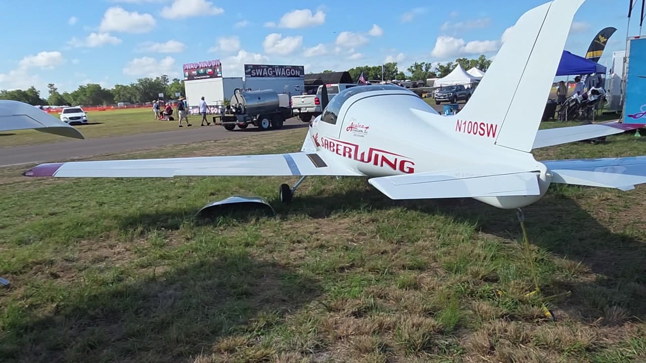 N100SW - William M Clapp CLAPP-SABERWING at KLAL