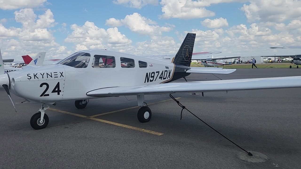 N974DX at KLAL
