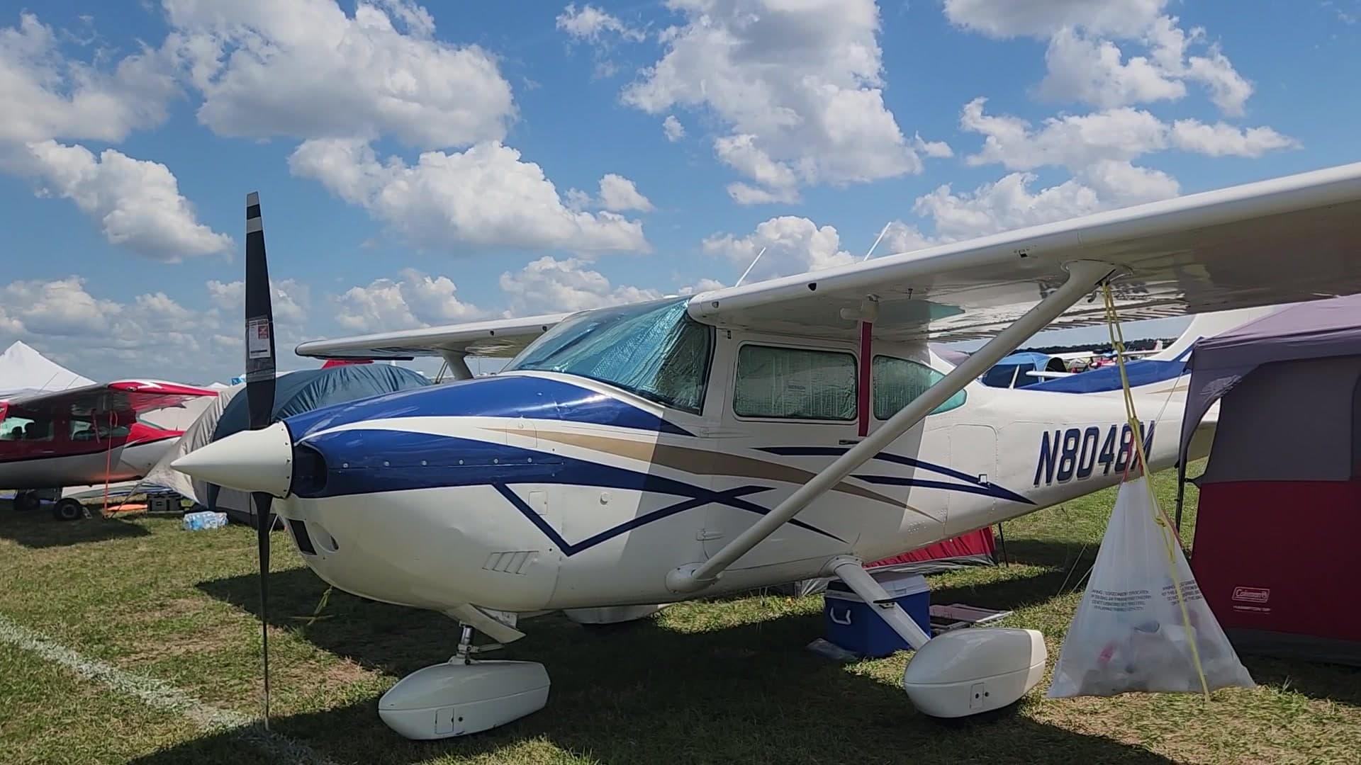 N8048M - Cessna 182 Skylane