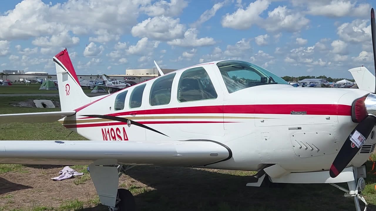 N19SA - Beechcraft A36 at KLAL