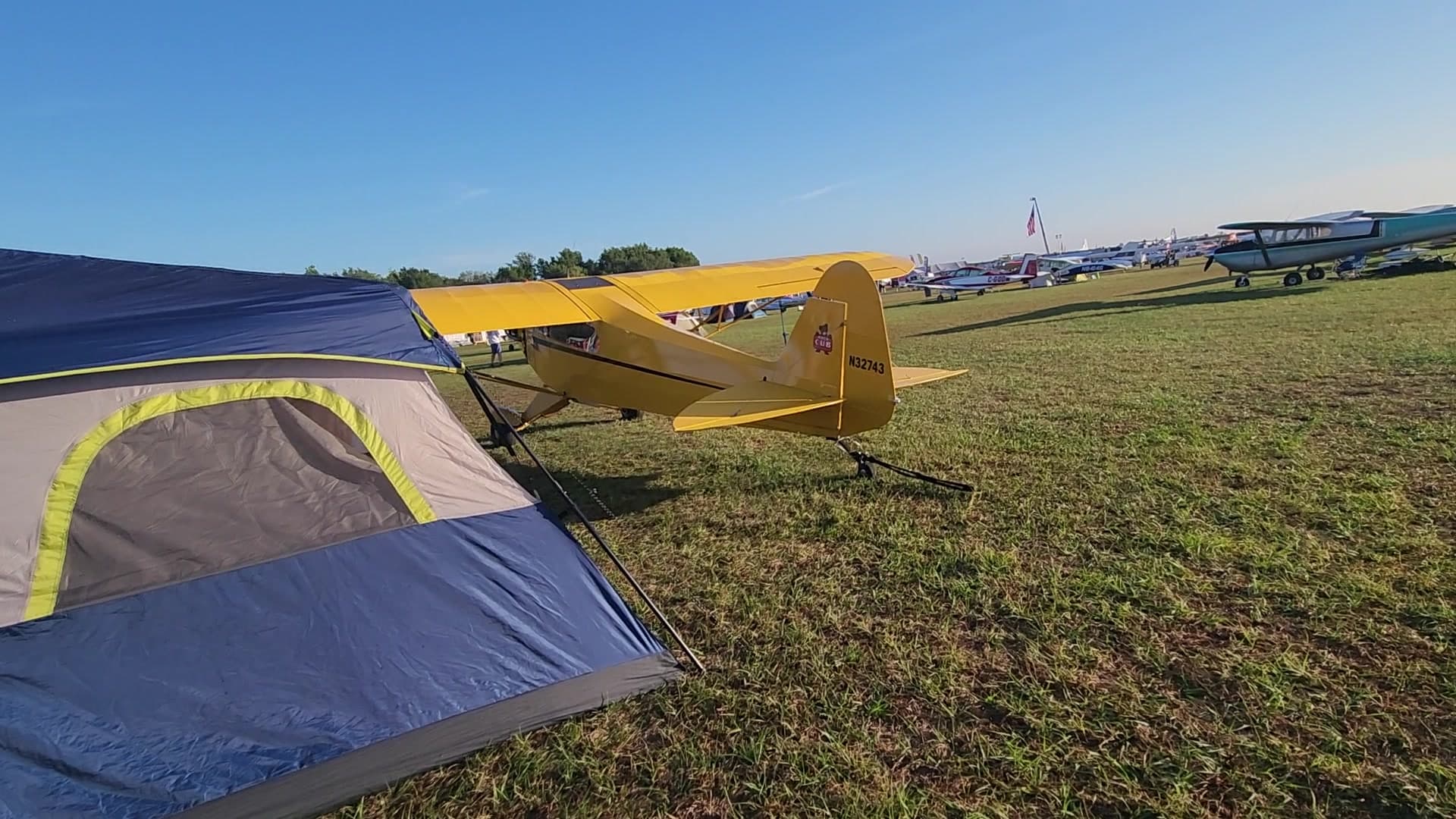 N32743 - Piper J-3