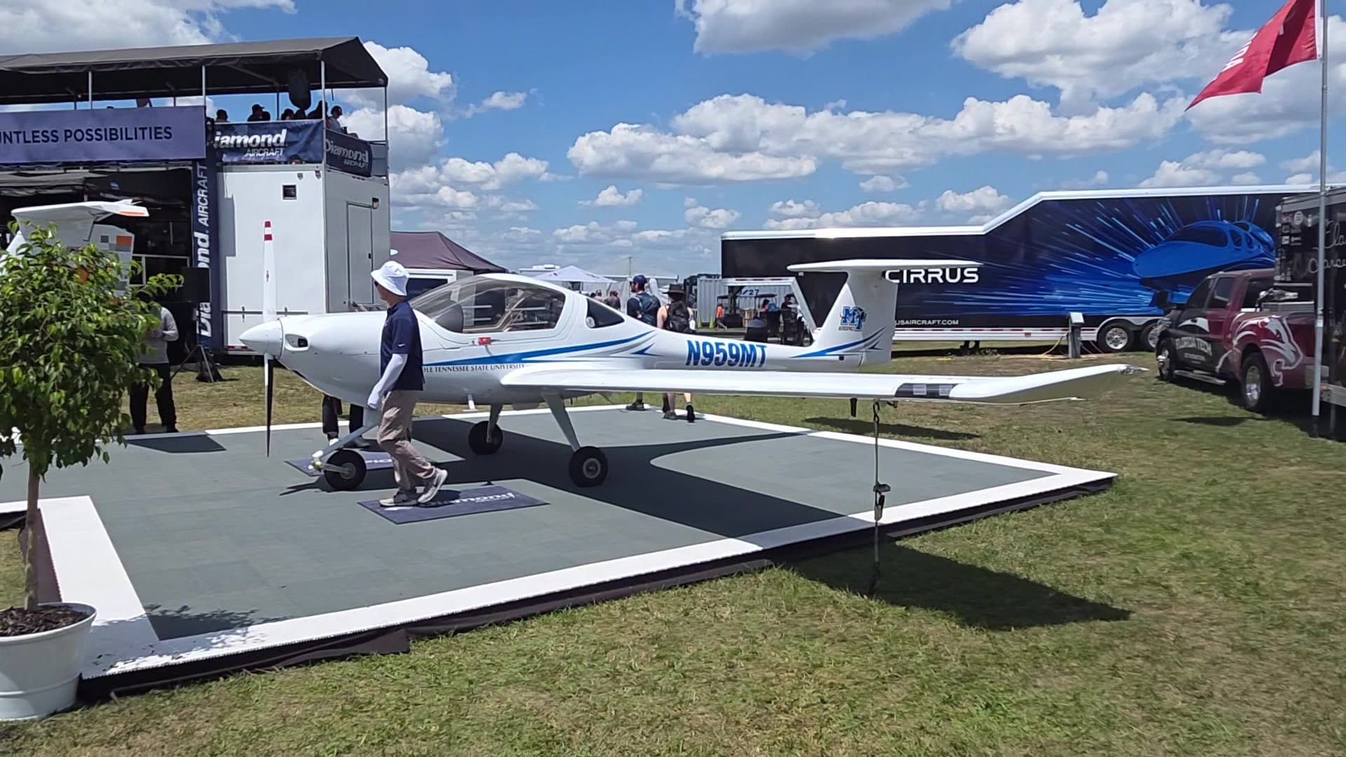 N959MT - Diamond DA40