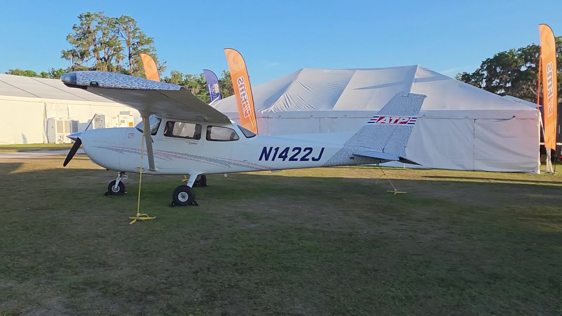 N1422J - Cessna 172S