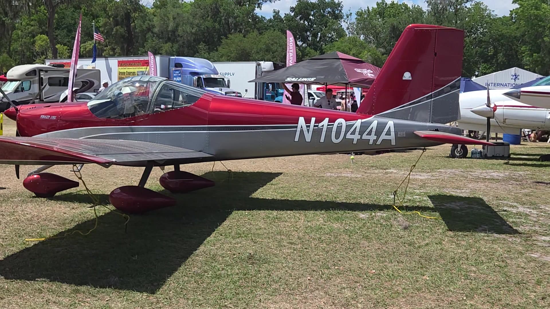 N1044A - custom light-sport aerobatic monoplane