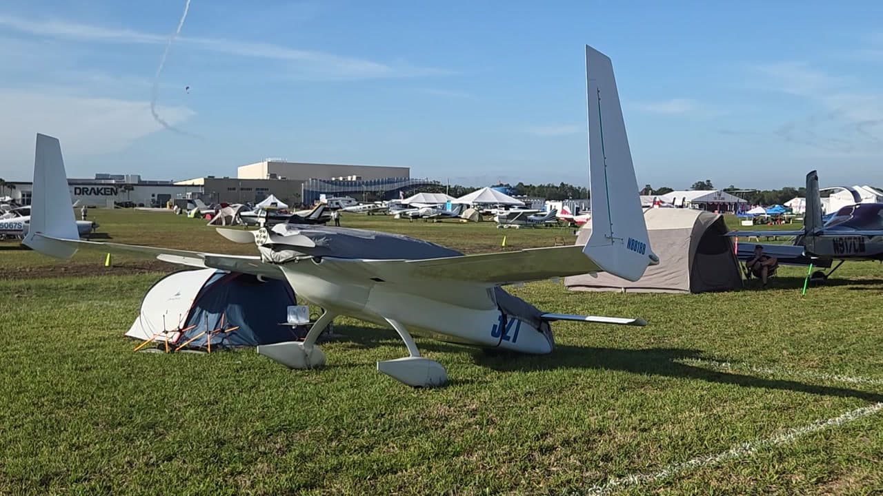 N881RB at KLAL