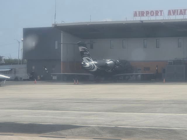 N212AR — Bombardier CL-600-2B16