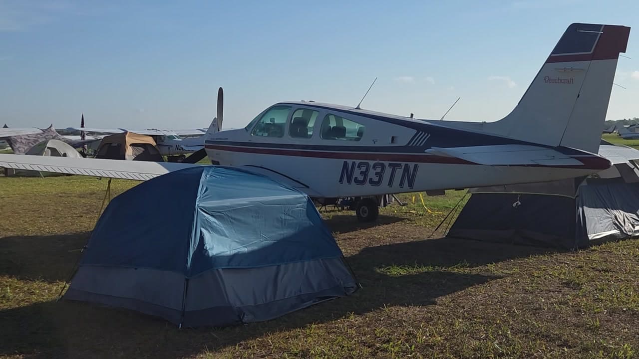 N33TN - Beechcraft F33A at KLAL