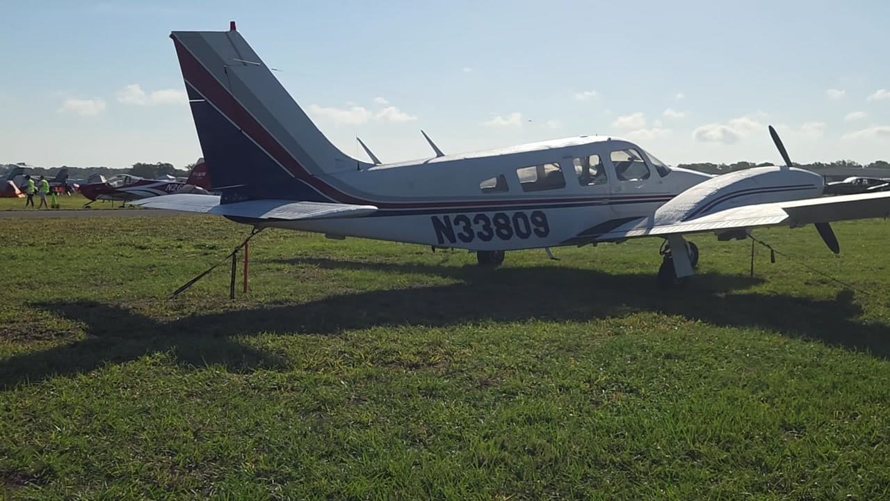 N33809 - Piper PA-34-200T at KLAL