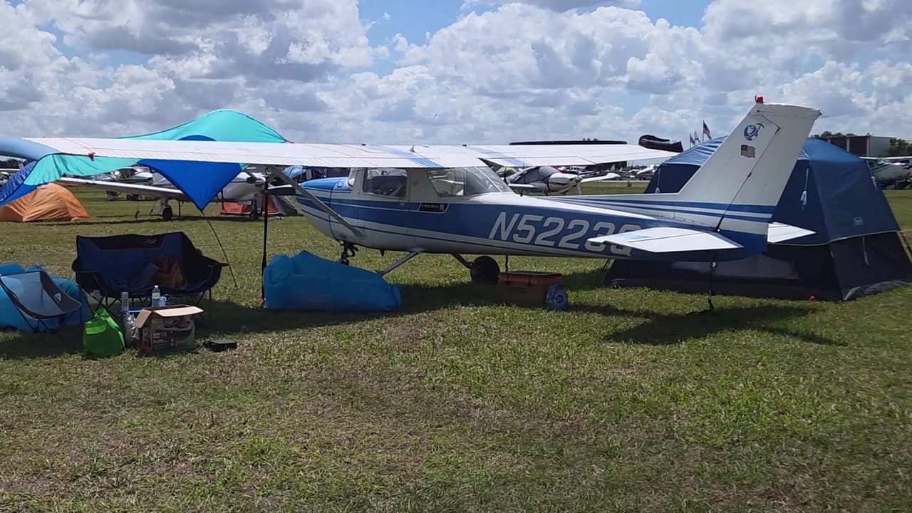 N52228 at KLAL