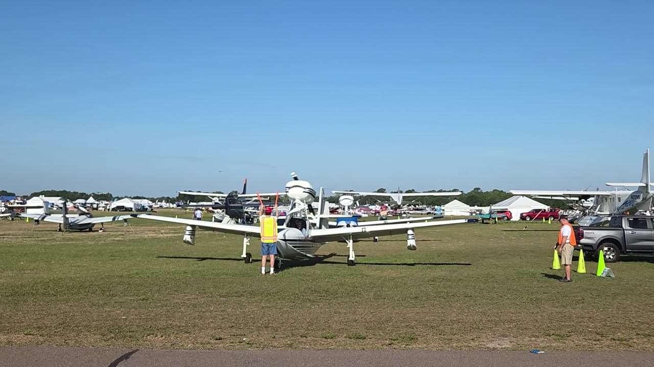 N589JN at KLAL